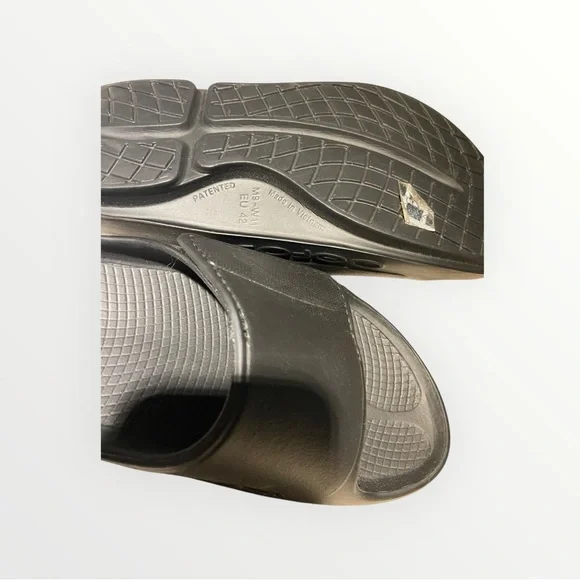 OOFOS OOahh Sport Flex LTD Recovery Slides Black | M9 W11 EU42 - Picture 4 of 5